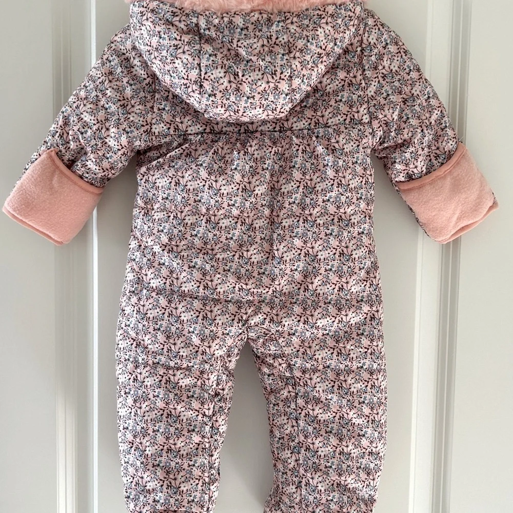 Baby Colors adorable cozy